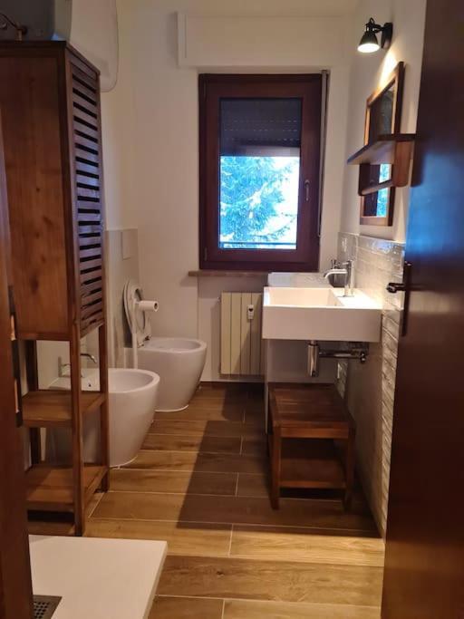 Appartamento Con Vista - Nuova Ristrutturazione Oulx Esterno foto